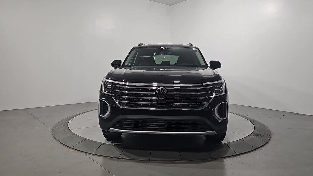new 2026 Volkswagen Atlas car, priced at $39,233