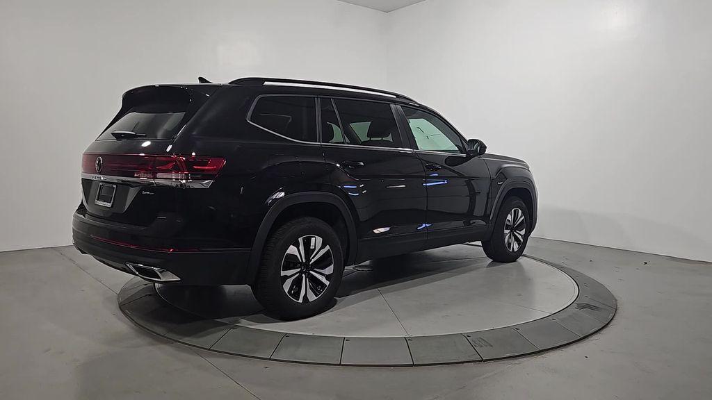 new 2026 Volkswagen Atlas car, priced at $39,233