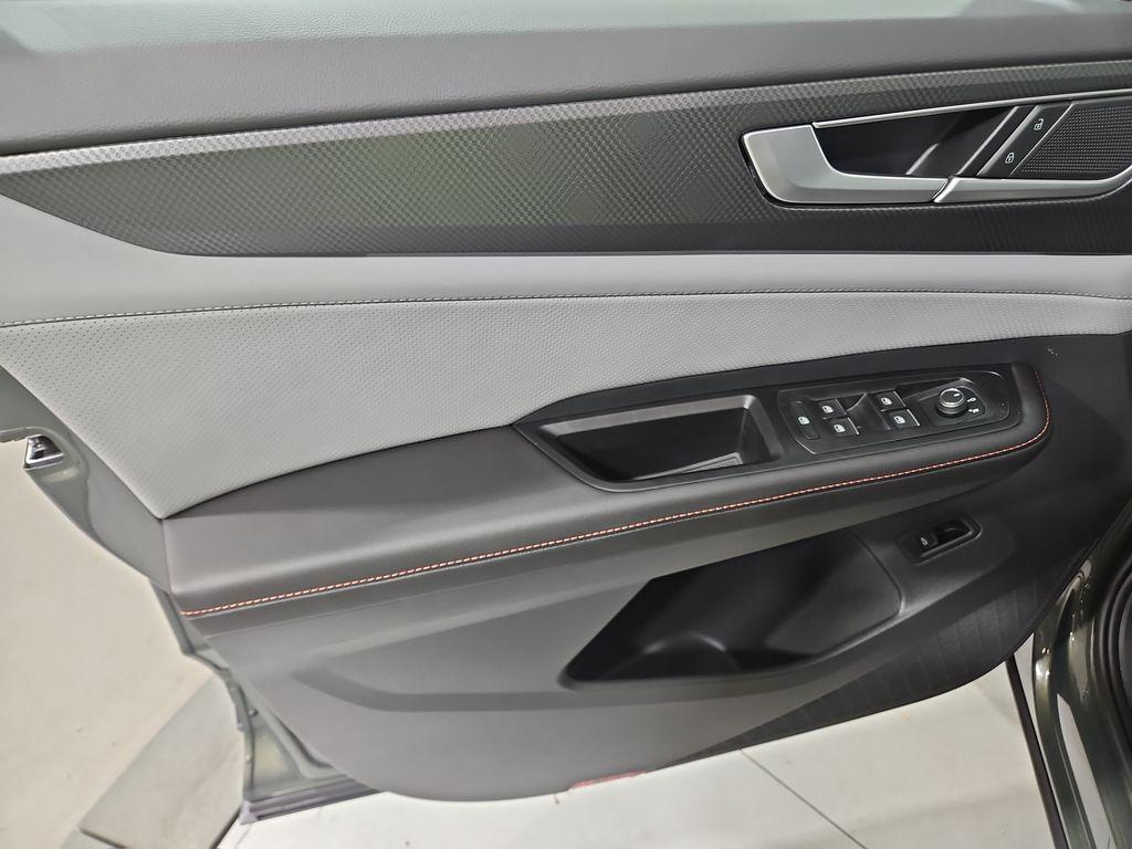 new 2026 Volkswagen Atlas car, priced at $46,545