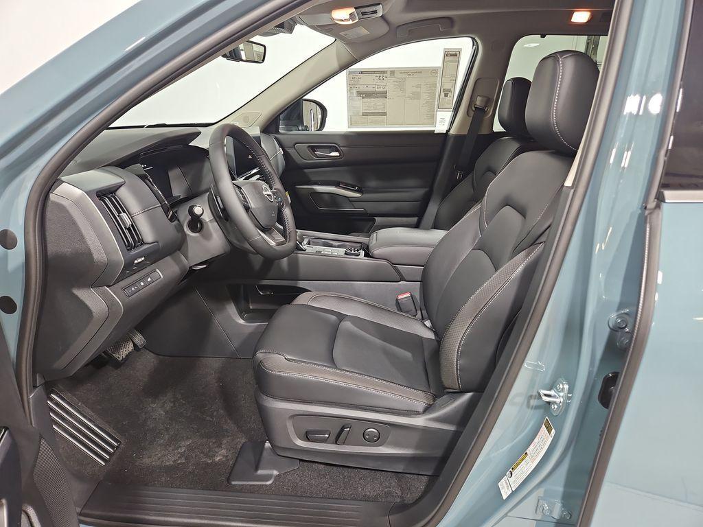 new 2026 Nissan Pathfinder car, priced at $49,100