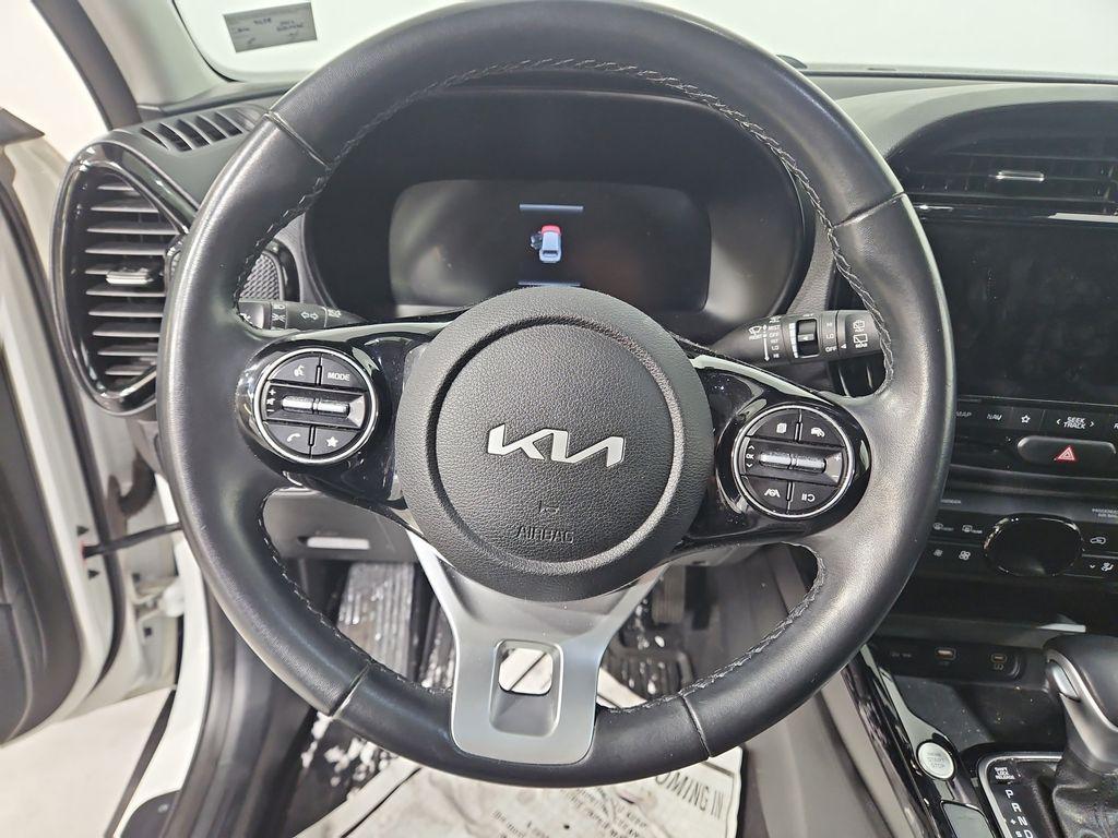 used 2023 Kia Soul car, priced at $19,347