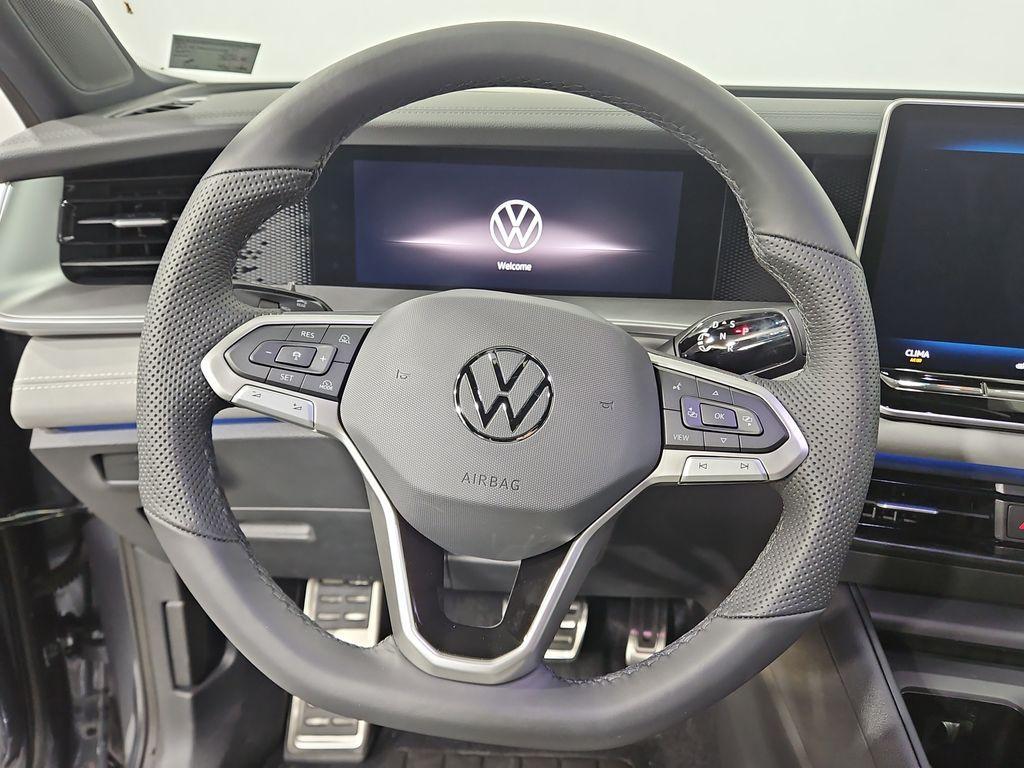 new 2026 Volkswagen Tiguan car, priced at $38,939