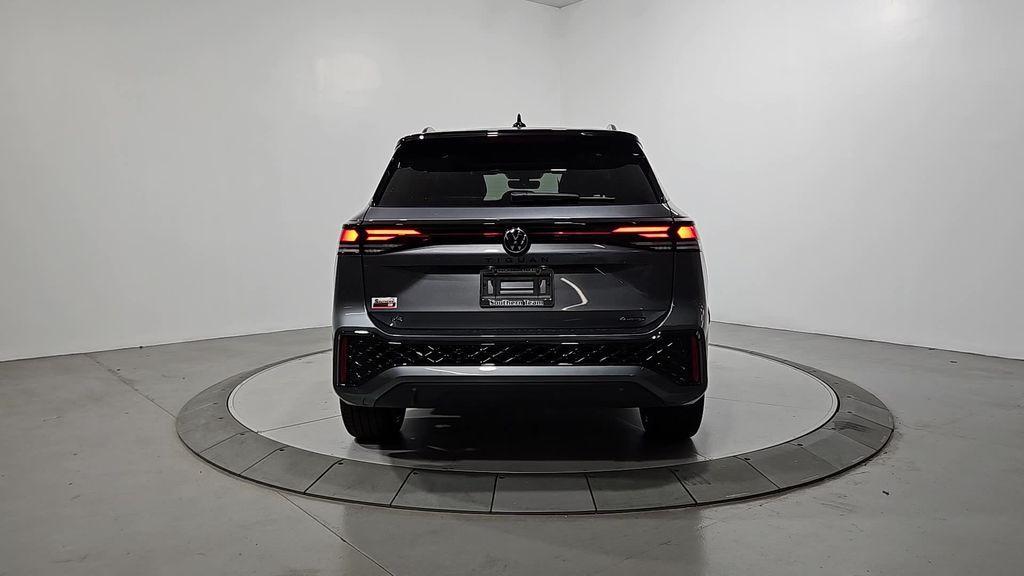 new 2026 Volkswagen Tiguan car, priced at $38,939