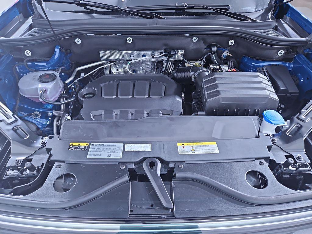 new 2025 Volkswagen Atlas Cross Sport car, priced at $35,099