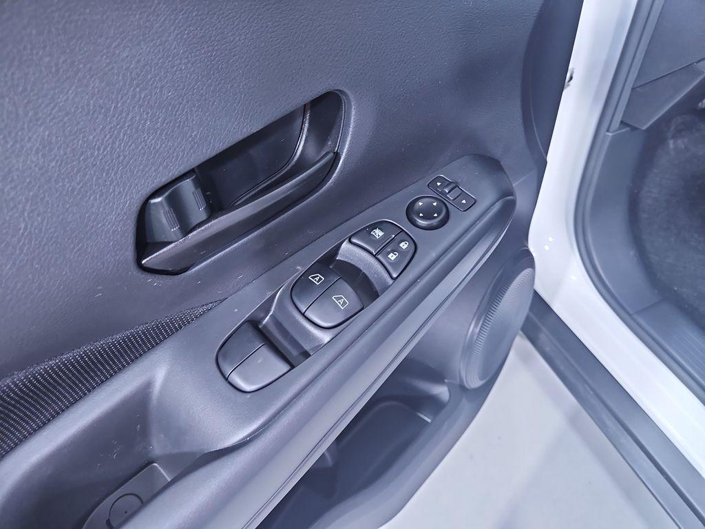 new 2025 Nissan Kicks Play car, priced at $21,257