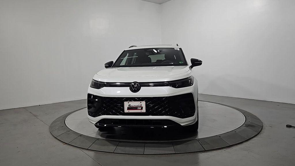 new 2026 Volkswagen Tiguan car, priced at $39,376