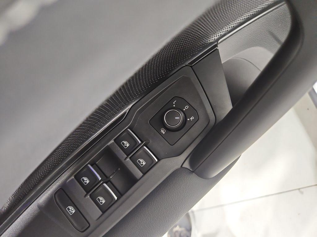 new 2026 Volkswagen Tiguan car, priced at $39,376