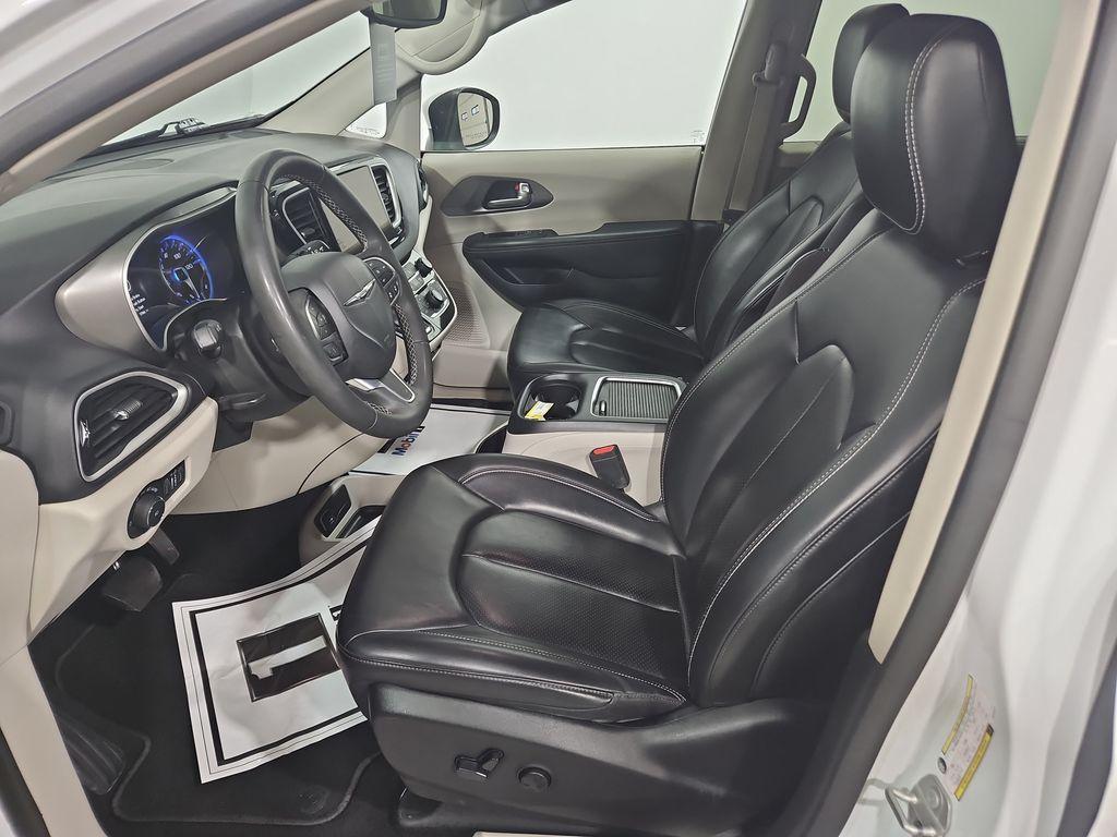used 2023 Chrysler Pacifica car, priced at $24,797