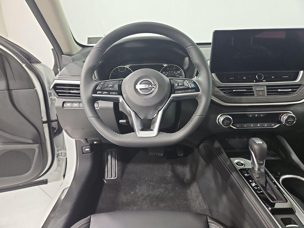 new 2025 Nissan Altima car, priced at $30,884
