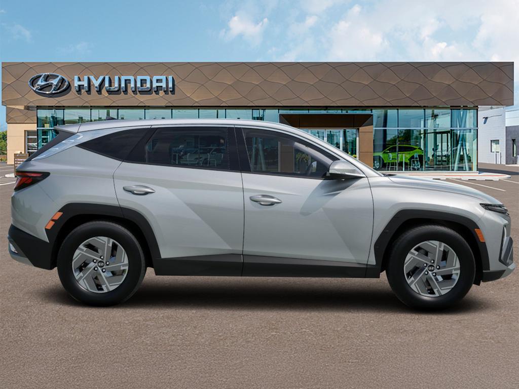 new 2026 Hyundai TUCSON Hybrid car, priced at $34,021