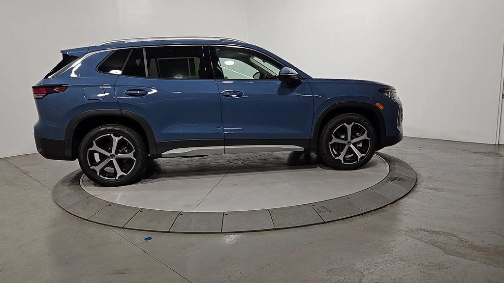 new 2026 Volkswagen Tiguan car, priced at $37,171