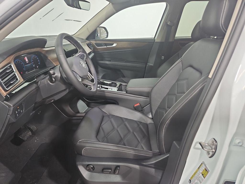 new 2026 Volkswagen Atlas car, priced at $45,899