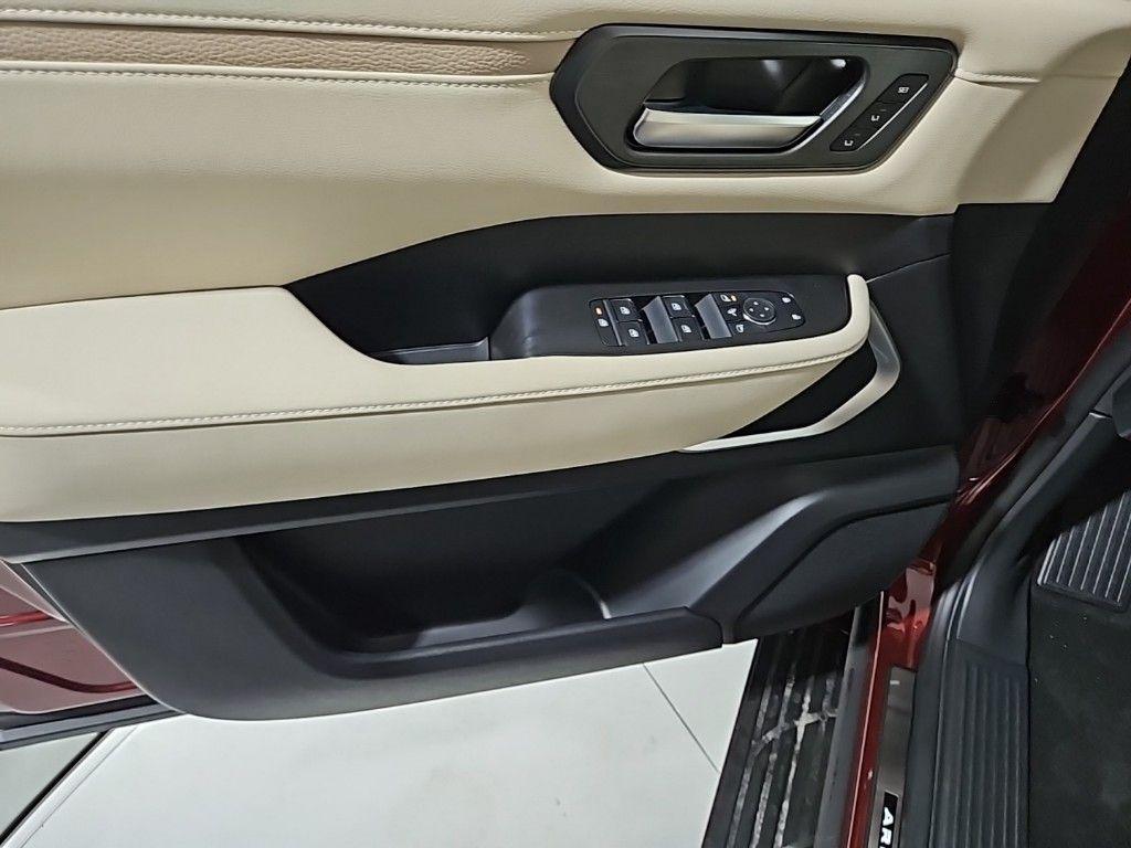 new 2025 Nissan Armada car, priced at $78,057