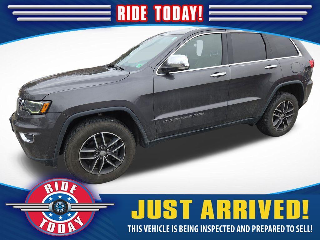 used 2017 Jeep Grand Cherokee car, priced at $14,364