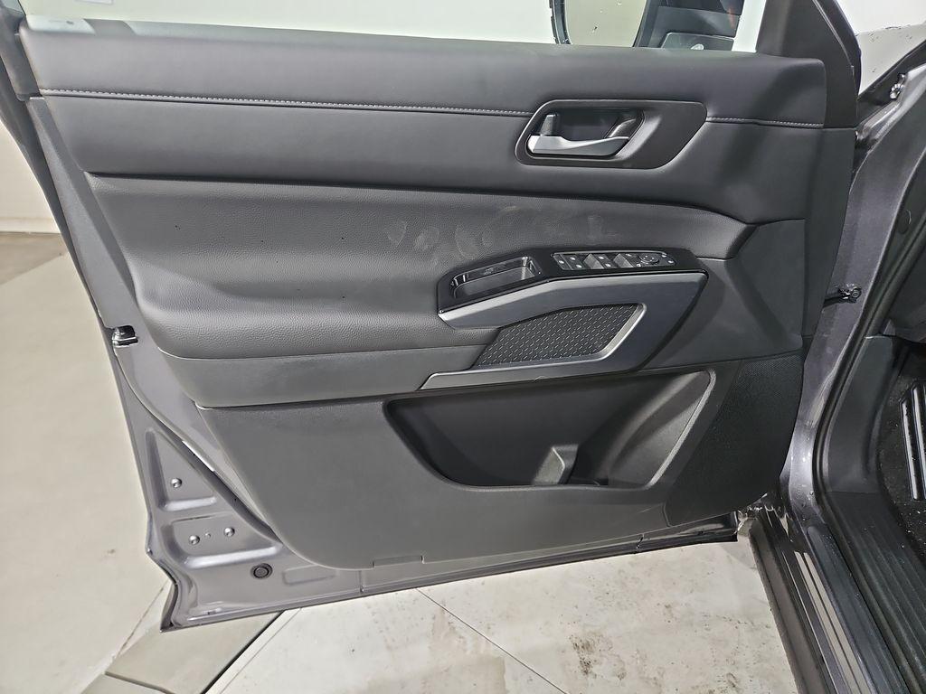 new 2026 Nissan Pathfinder car, priced at $45,316