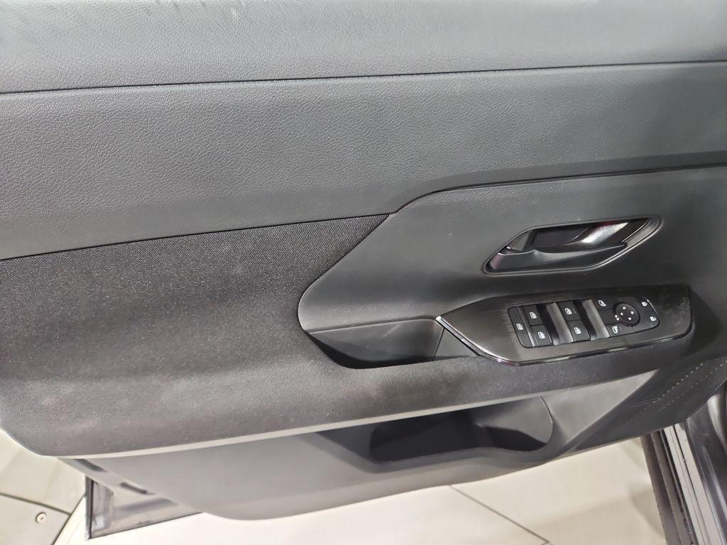 new 2026 Nissan Kicks car, priced at $22,612