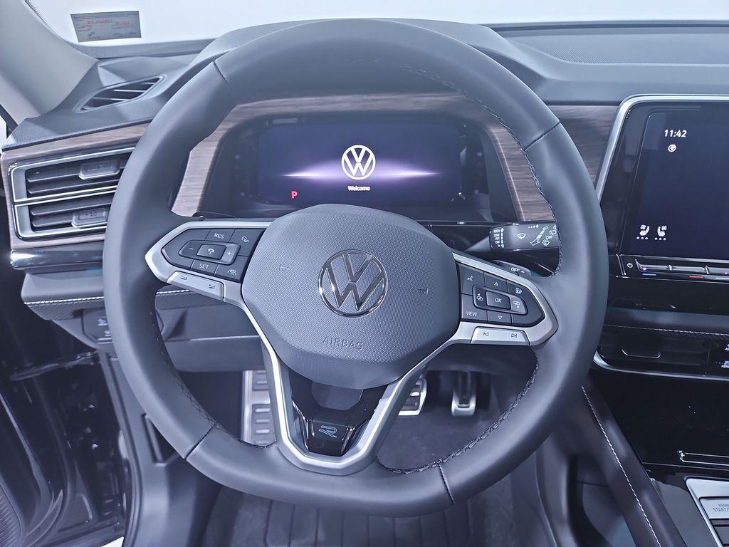 new 2026 Volkswagen Atlas car, priced at $52,399