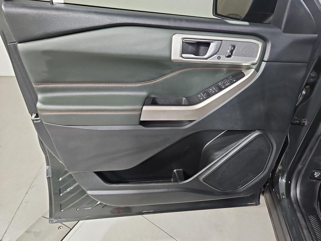 used 2022 Ford Explorer car, priced at $32,055
