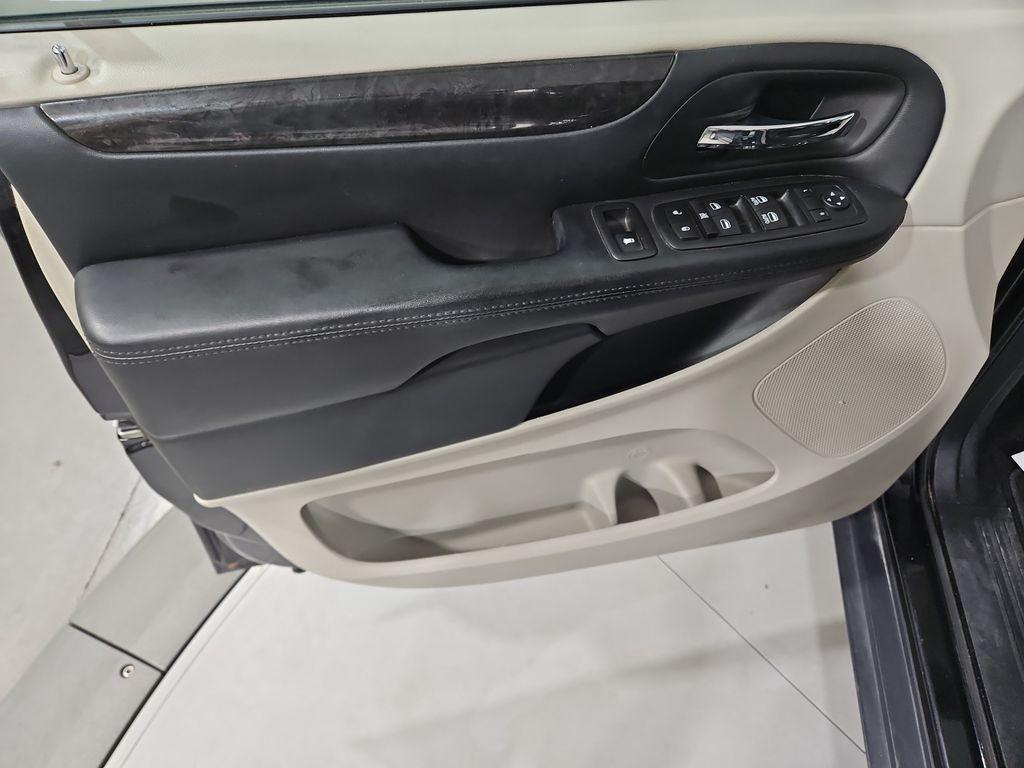 used 2017 Dodge Grand Caravan car, priced at $17,995