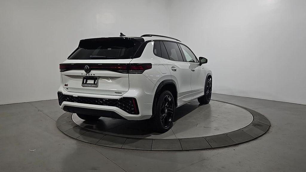 new 2026 Volkswagen Tiguan car