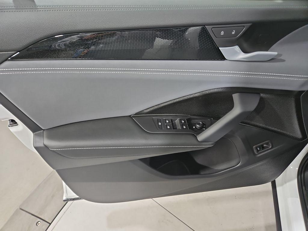 new 2026 Volkswagen Tiguan car
