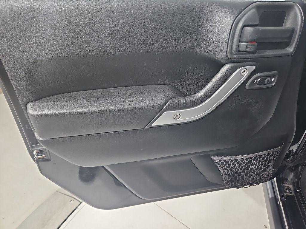 used 2014 Jeep Wrangler Unlimited car, priced at $16,116