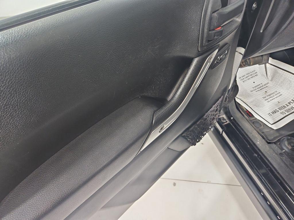 used 2014 Jeep Wrangler Unlimited car, priced at $16,116