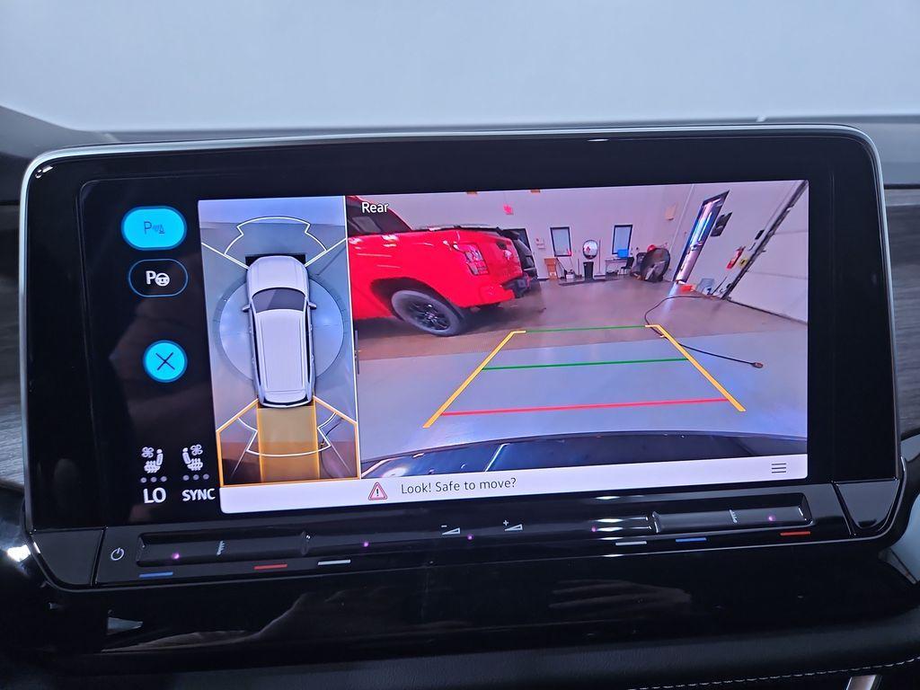 new 2026 Volkswagen Atlas car, priced at $51,801