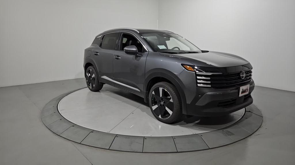 new 2025 Nissan Kicks car, priced at $26,084