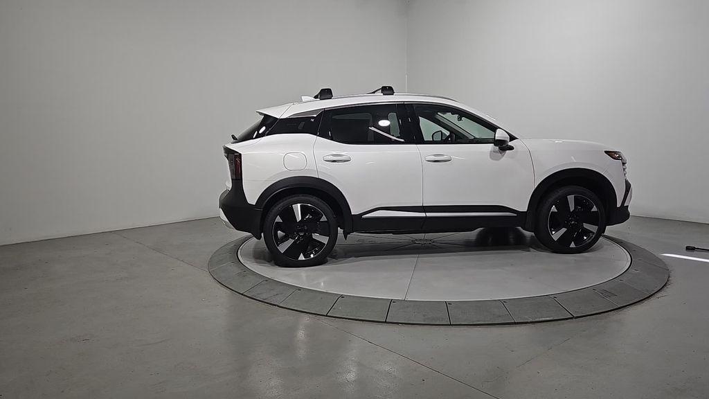 new 2025 Nissan Kicks car, priced at $27,222