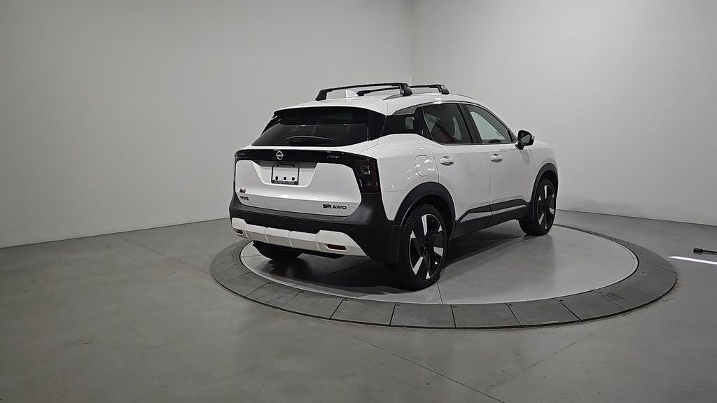 new 2025 Nissan Kicks car, priced at $27,222