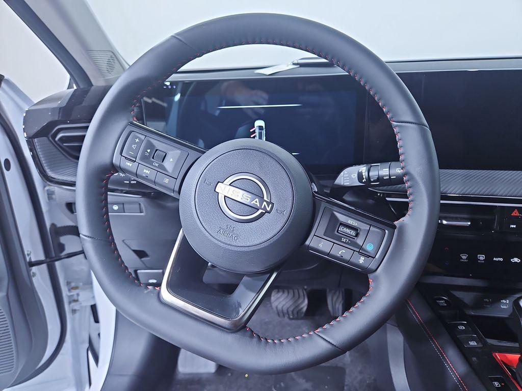 new 2025 Nissan Kicks car, priced at $27,222