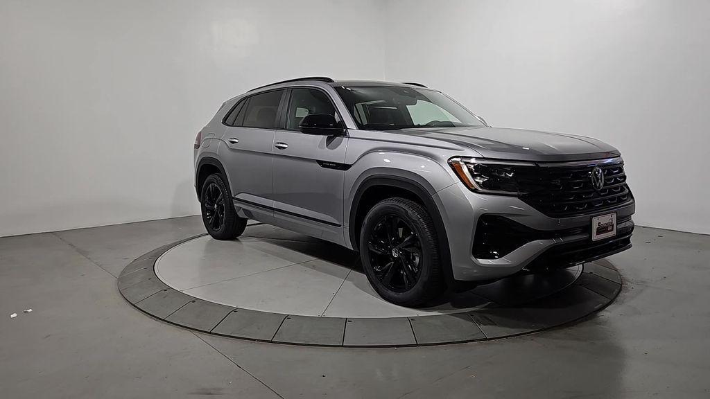 new 2026 Volkswagen Atlas Cross Sport car, priced at $48,864