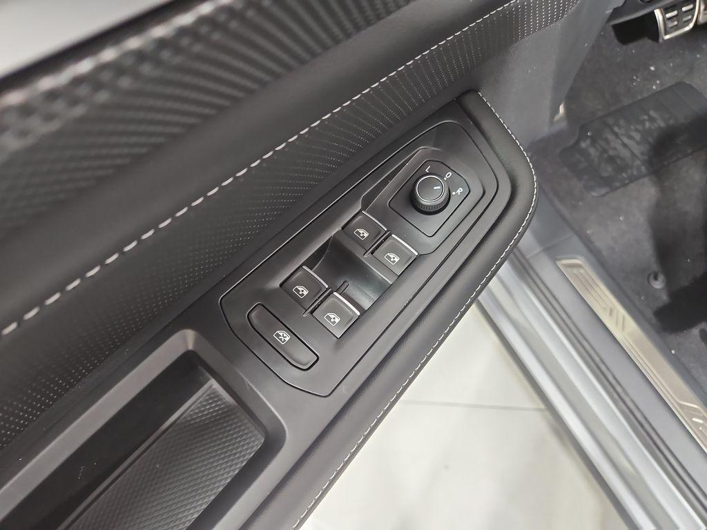 new 2026 Volkswagen Atlas Cross Sport car, priced at $48,864