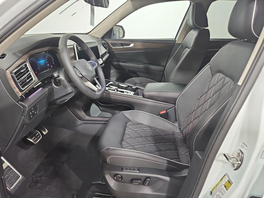 new 2026 Volkswagen Atlas car, priced at $52,064