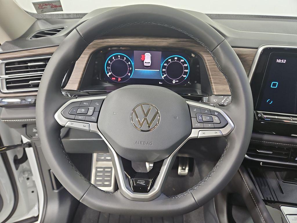 new 2026 Volkswagen Atlas car, priced at $52,064
