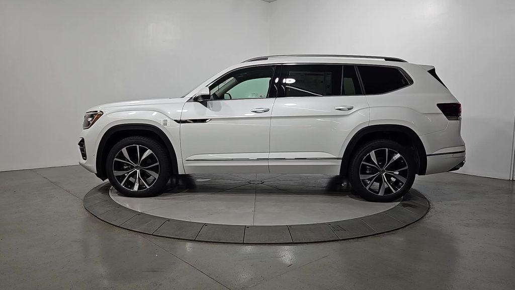 new 2026 Volkswagen Atlas car, priced at $52,064