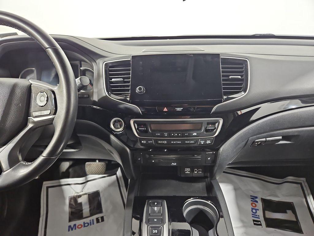 used 2021 Honda Pilot car, priced at $28,945