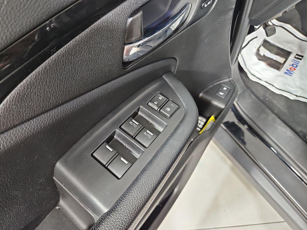 used 2021 Honda Pilot car, priced at $28,945
