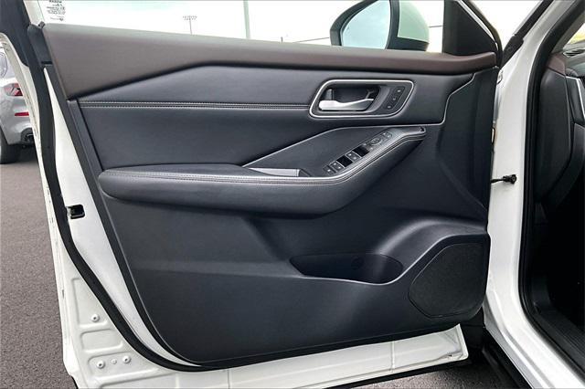 used 2021 Nissan Rogue car, priced at $24,997