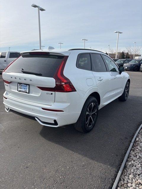 new 2026 Volvo XC60 car, priced at $51,095