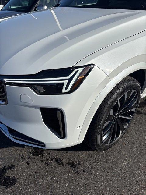 new 2026 Volvo XC90 car, priced at $71,825