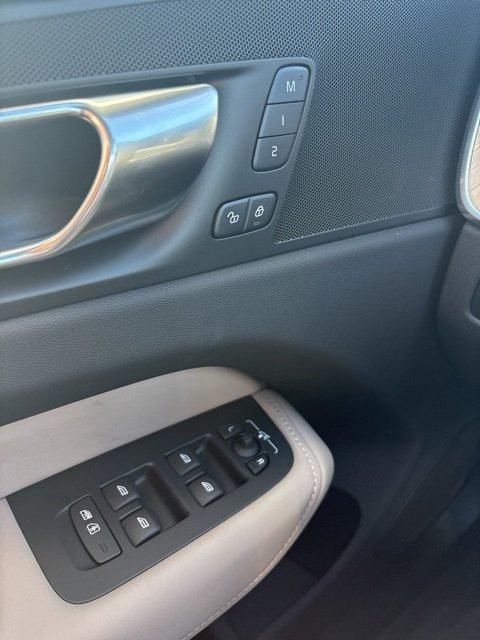 new 2026 Volvo XC60 Plug-In Hybrid car, priced at $69,405