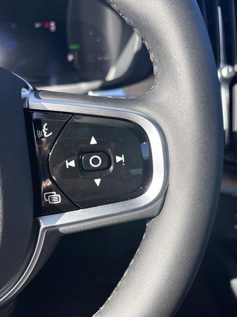 new 2026 Volvo XC60 Plug-In Hybrid car, priced at $69,405