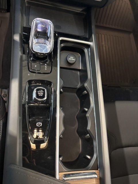 new 2026 Volvo XC60 car, priced at $57,985