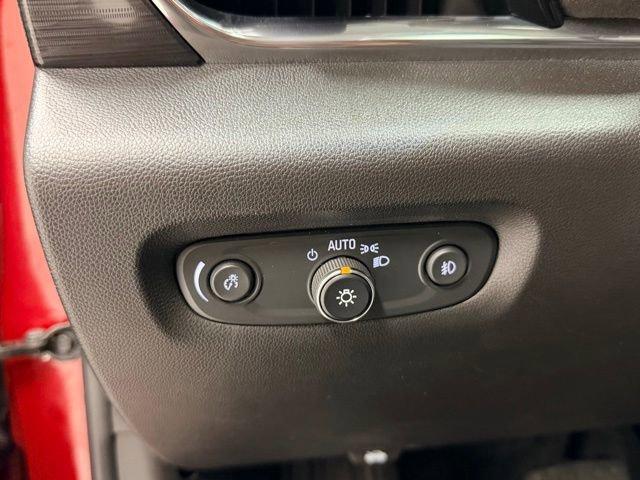 used 2021 Chevrolet Traverse car, priced at $25,611