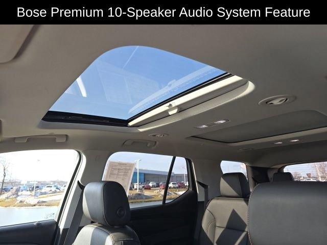 used 2021 Chevrolet Traverse car, priced at $32,987