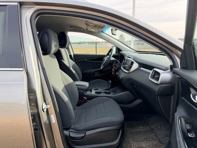 used 2016 Kia Sorento car, priced at $12,987