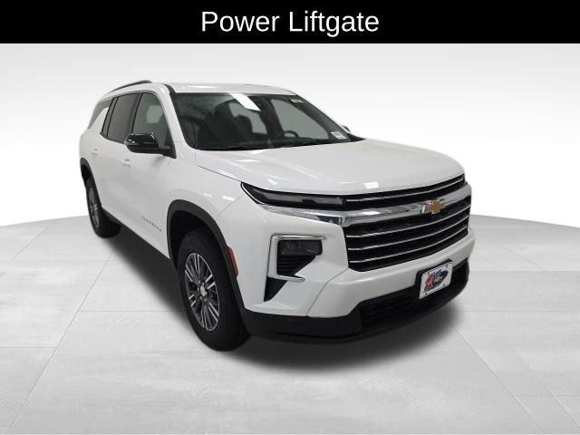 new 2026 Chevrolet Traverse car, priced at $44,230