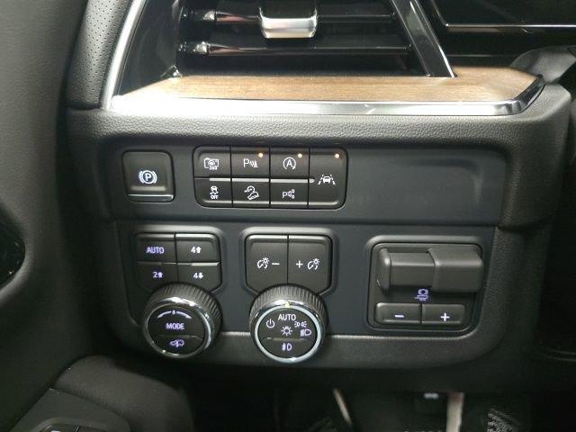 new 2026 Chevrolet Suburban car, priced at $98,436